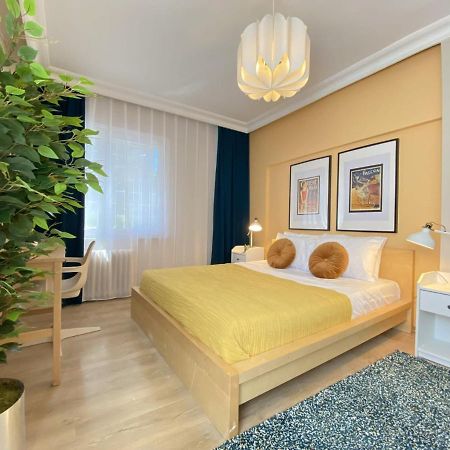 Chic Flat Near Shopping Malls In Sisli Apartman Isztambul Kültér fotó
